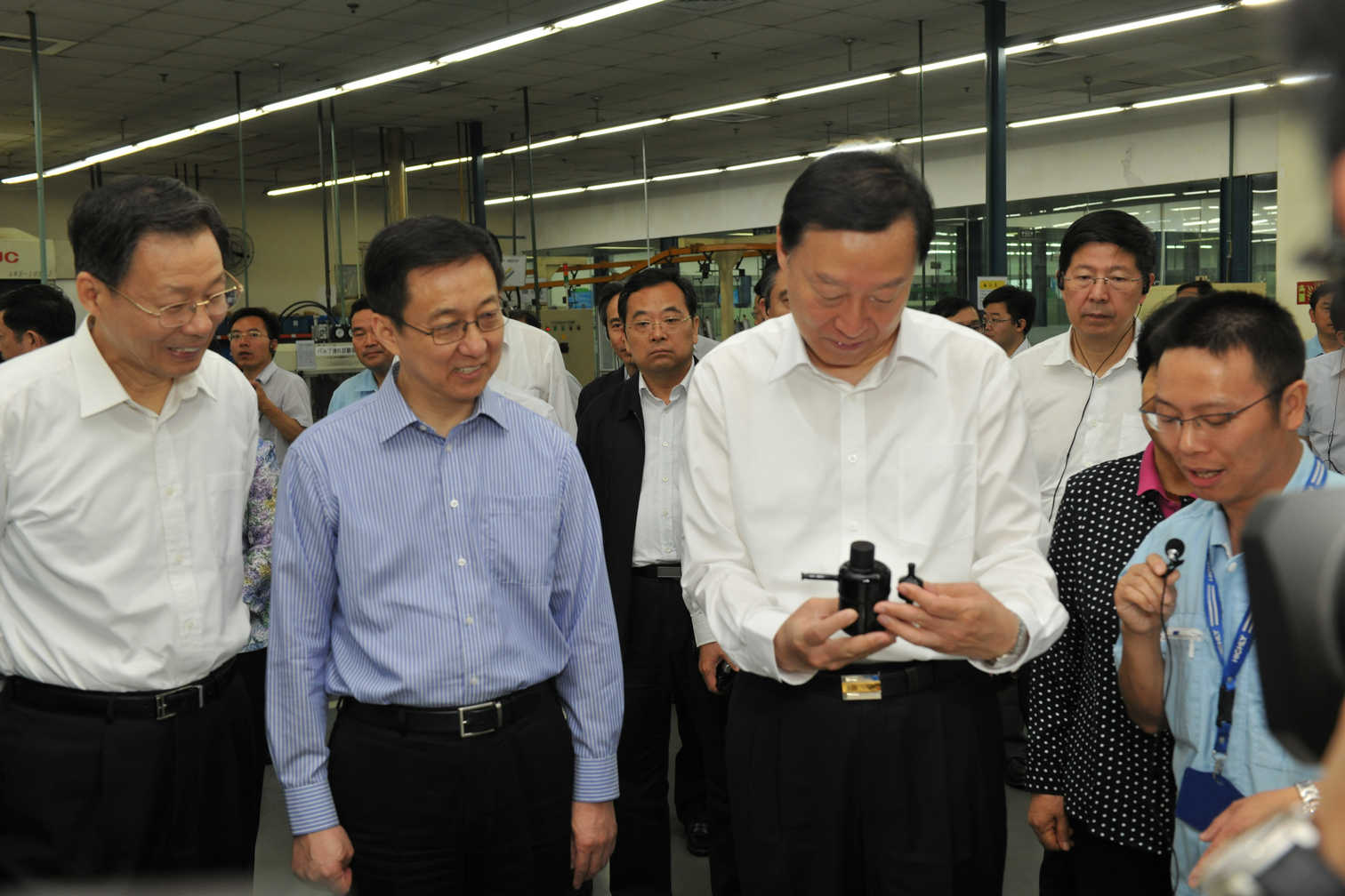 韩正、罗志军等领导到云顶国际版调研