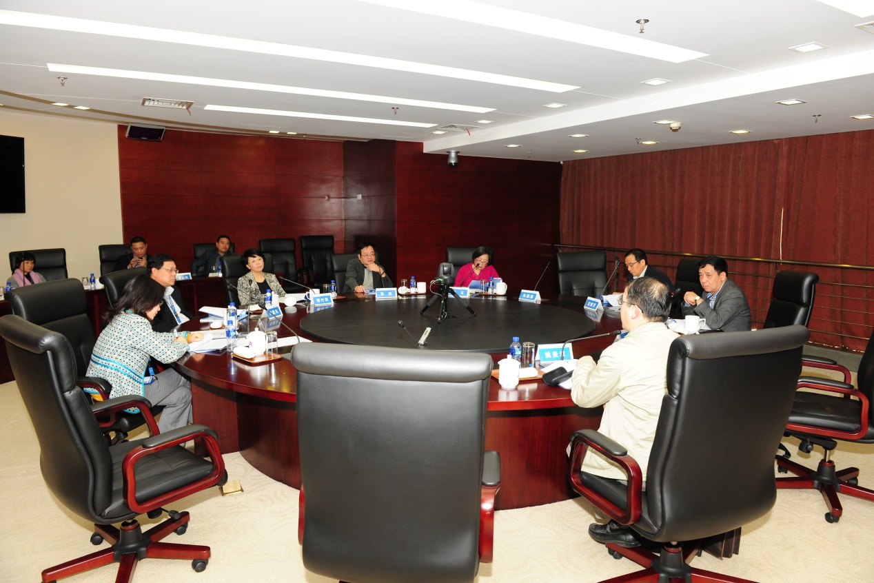 云顶国际版七届四次董事会顺利召开