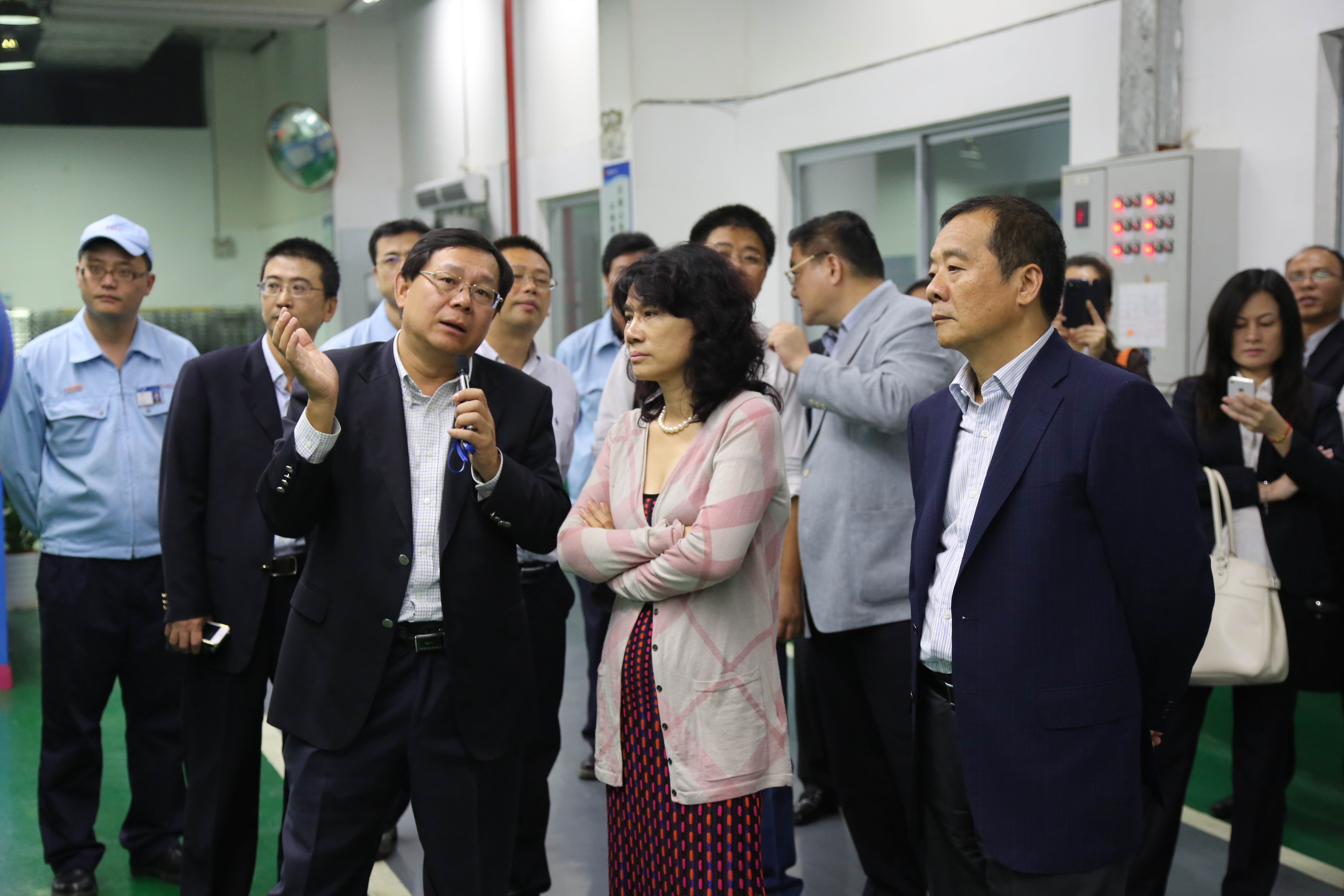 格力集团董事长董明珠参观南昌hth手机app下载