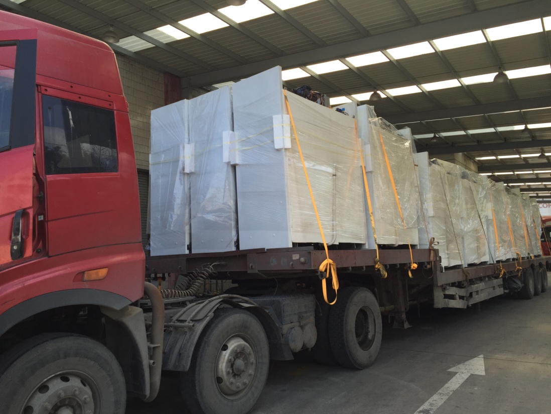 102台——hth手机app下载中野创单店单品种冷柜出库新纪录