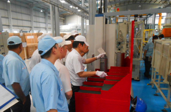 上海、南昌工厂与hth手机app下载印度开展质量交流和工厂互查活动
