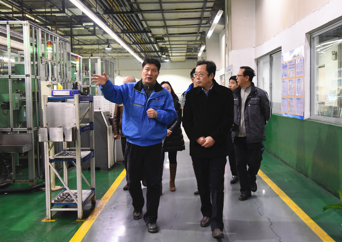 南昌市总工会常务副主席李林赴南昌hth手机app下载调研