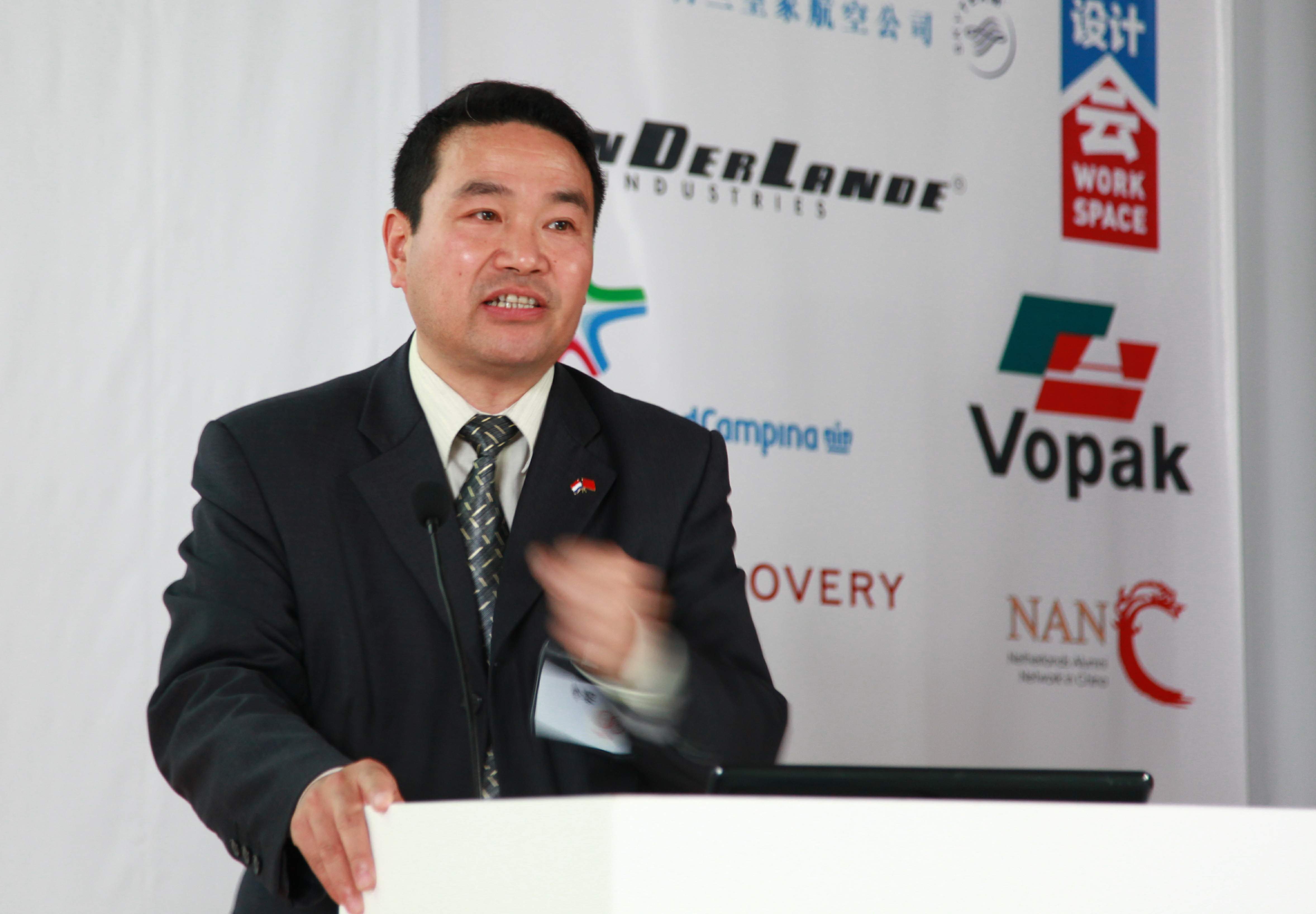 hth手机app下载股份发布2011年度企业社会责任(CSR)报告