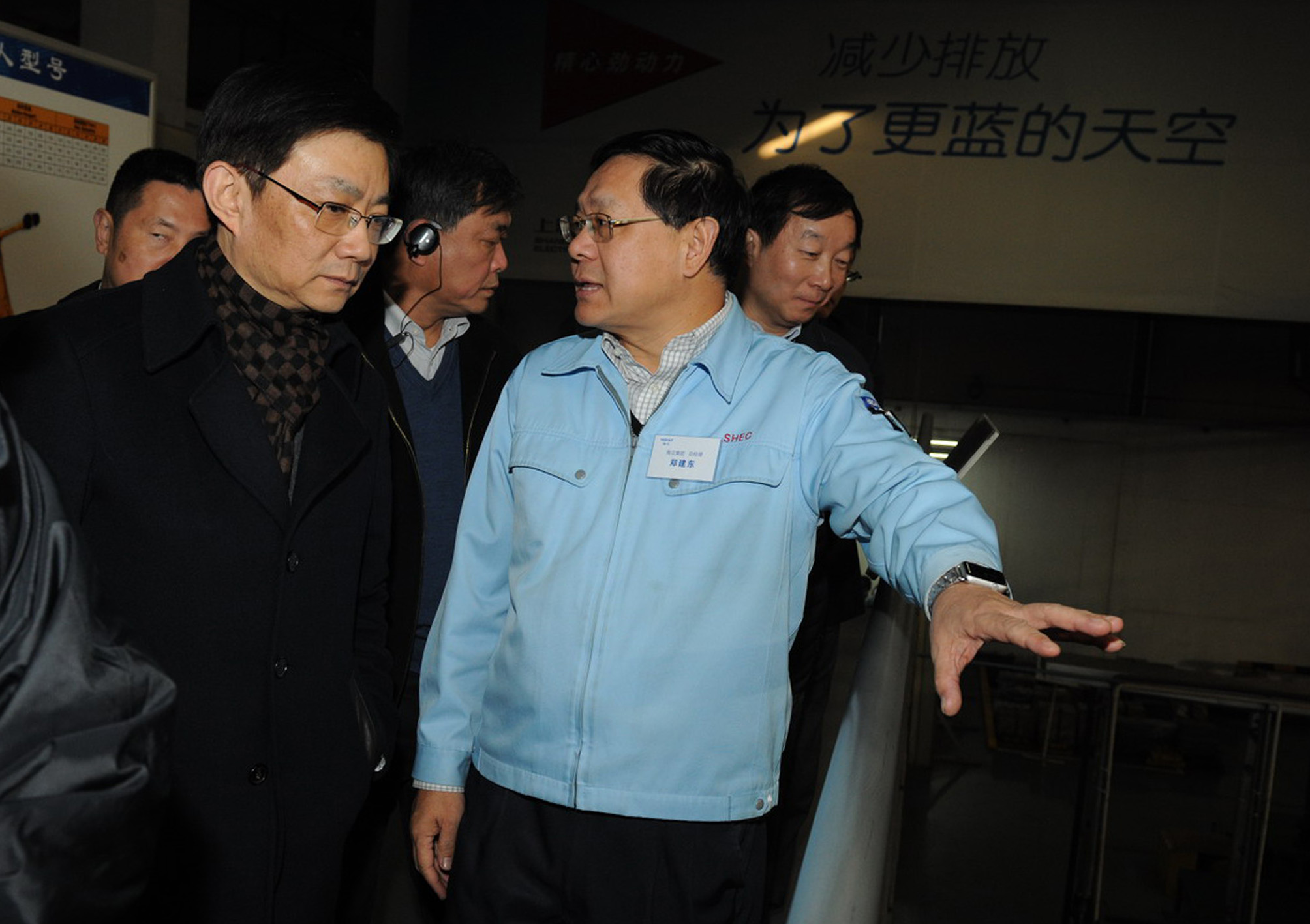 80余名全国人大代表赴hth手机app下载调研工业转型升级