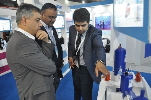 hth手机app下载高效热带变频压缩机闪耀印度制冷展