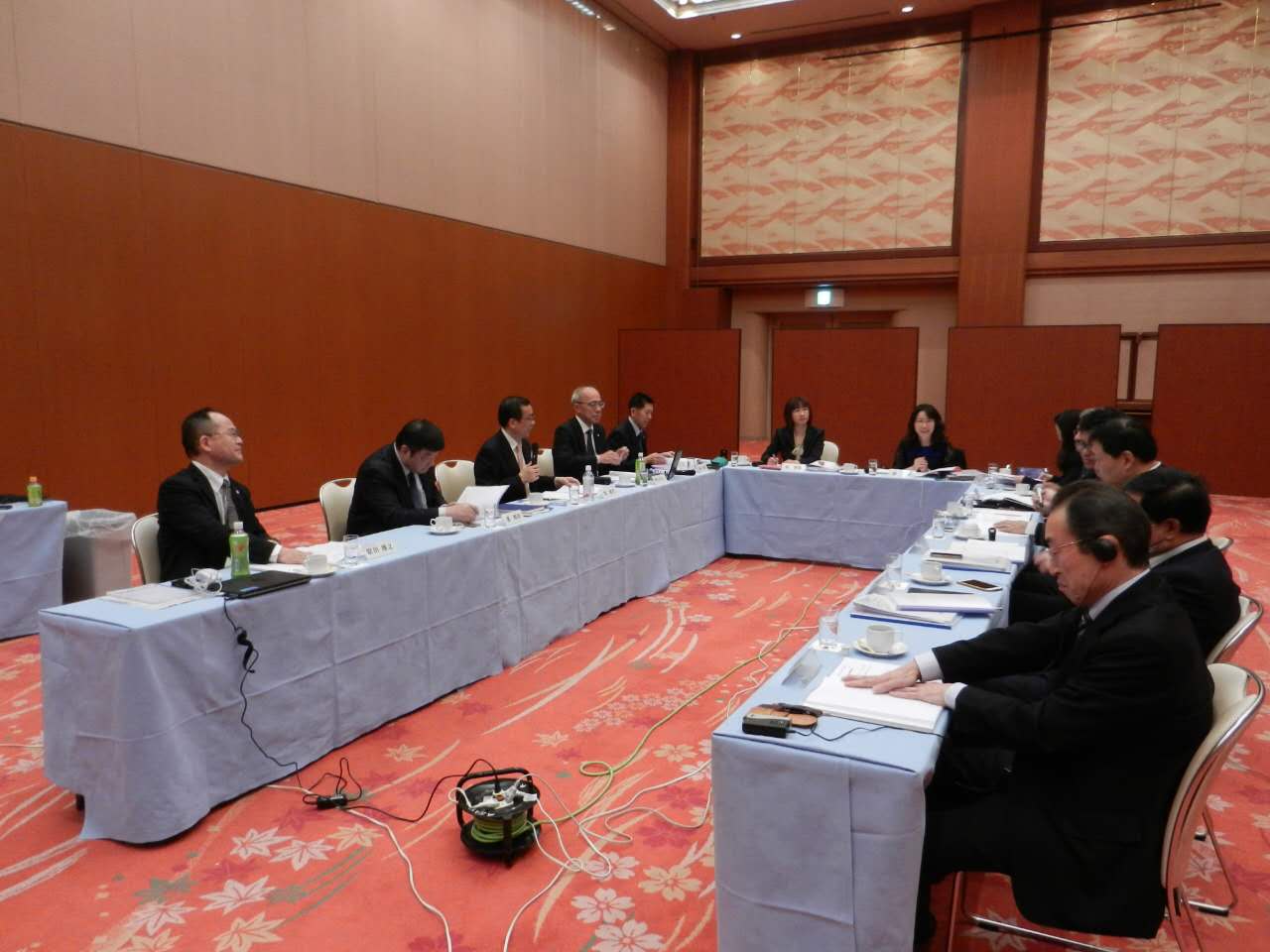 上海日立第四十九次董事会暨南昌hth手机app下载第十六次董事会、hth手机app下载冷暖技术第二次董事会、hth手机app下载印度第十三次董事会会议的召开