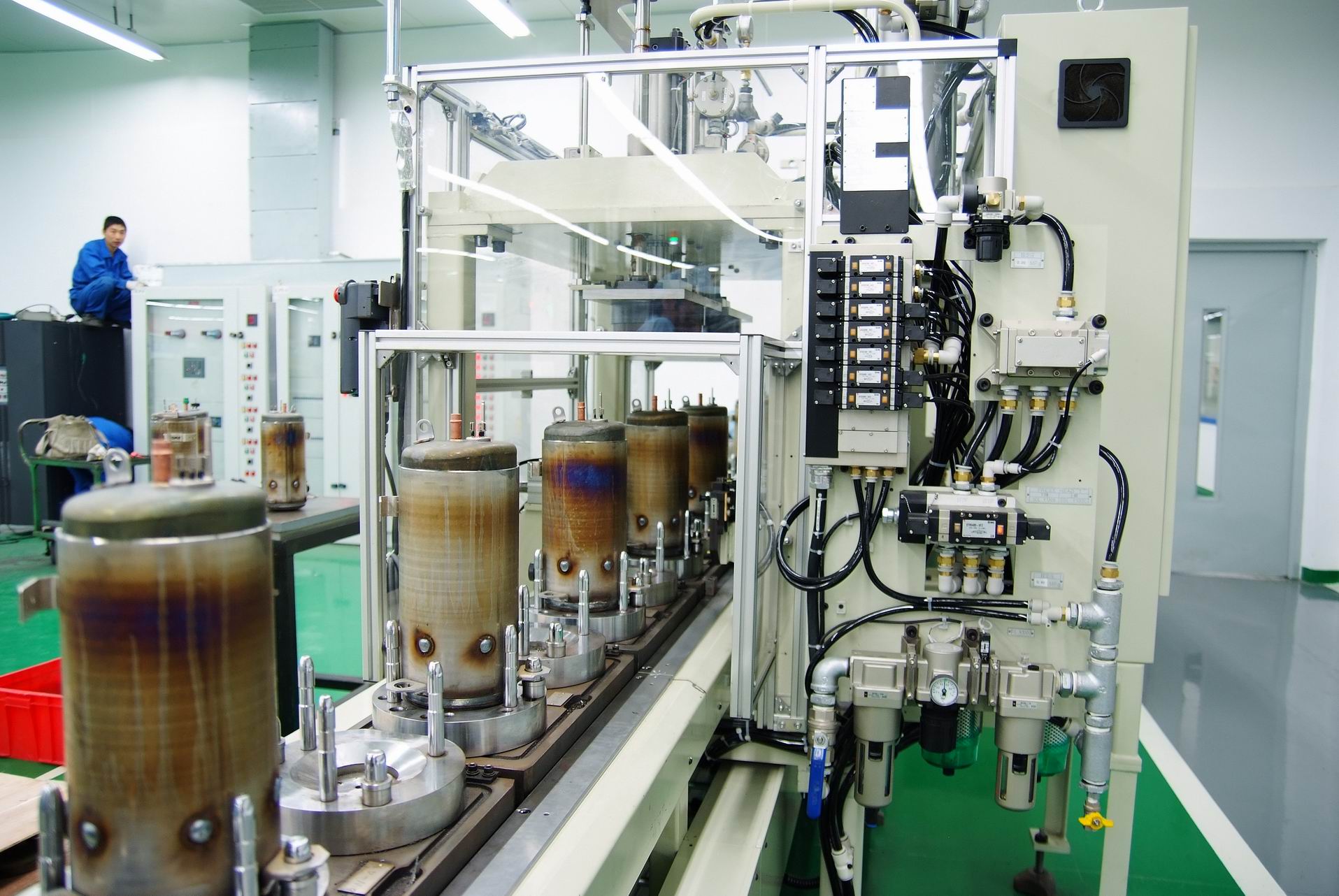 南昌hth手机app下载R290生产线技改项目顺利通过国家环保部验收